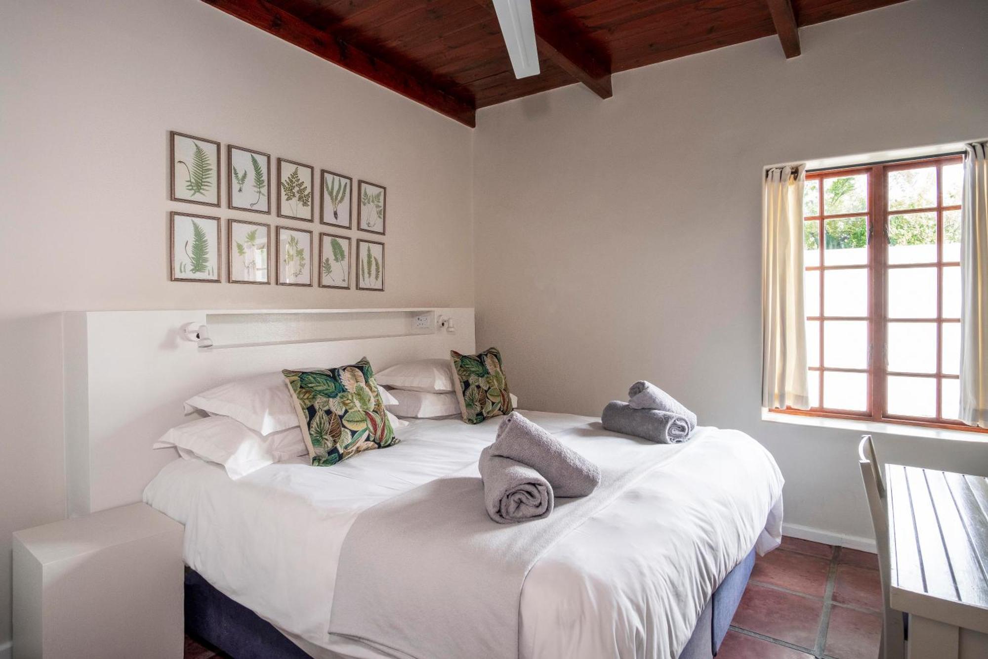 High Season Farm Luxury Cottages Hermanus Room photo